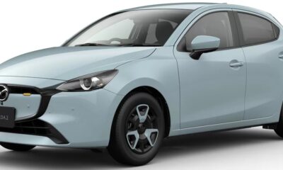Хэтчбек Mazda2 вид четвертый