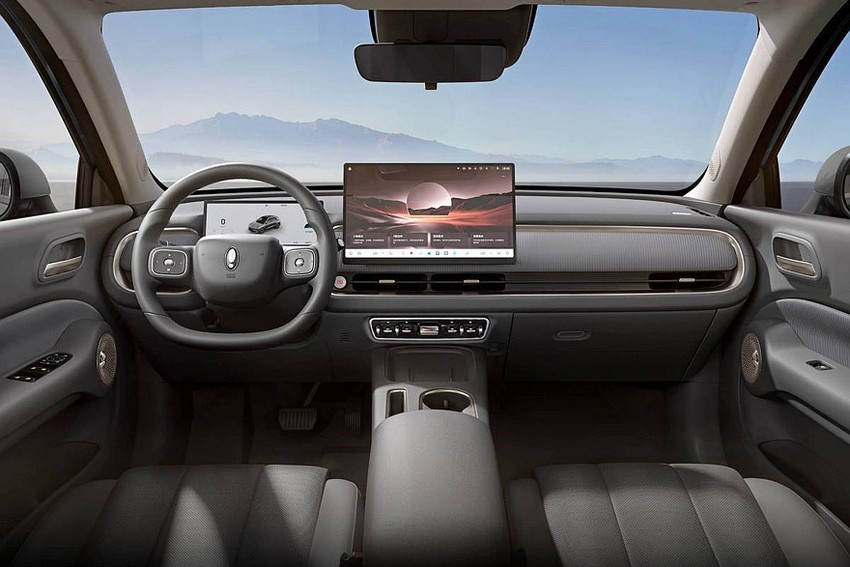 Кроссовер Ora 5 салон