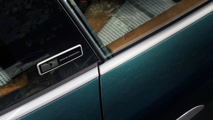 Спорткар Porsche 911 GT3 Ocelot экстерьер вид третий