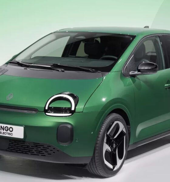 Хэтчбек Renault Twingo E-Tech electric экстерьер вид третий