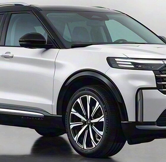 Кроссовер Ford Explorer экстерьер вид четвертый