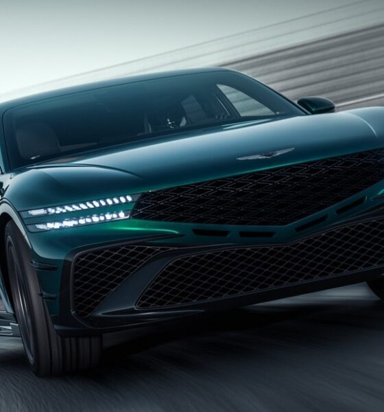 Универсал Genesis G90 Wingback экстерьер вид второй