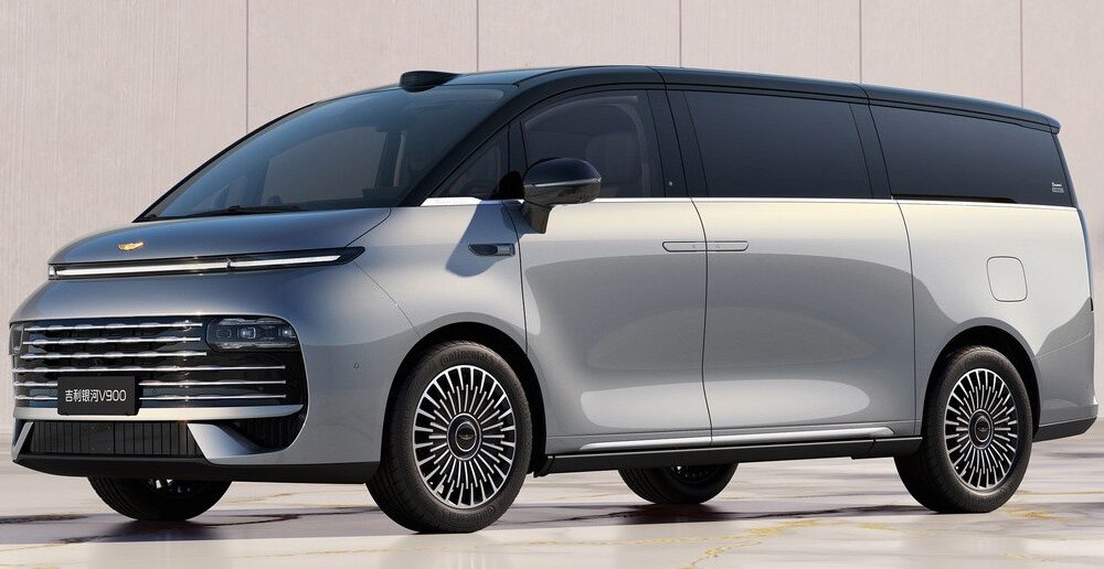 Минивэн Geely Galaxy V900 экстерьер вид второй