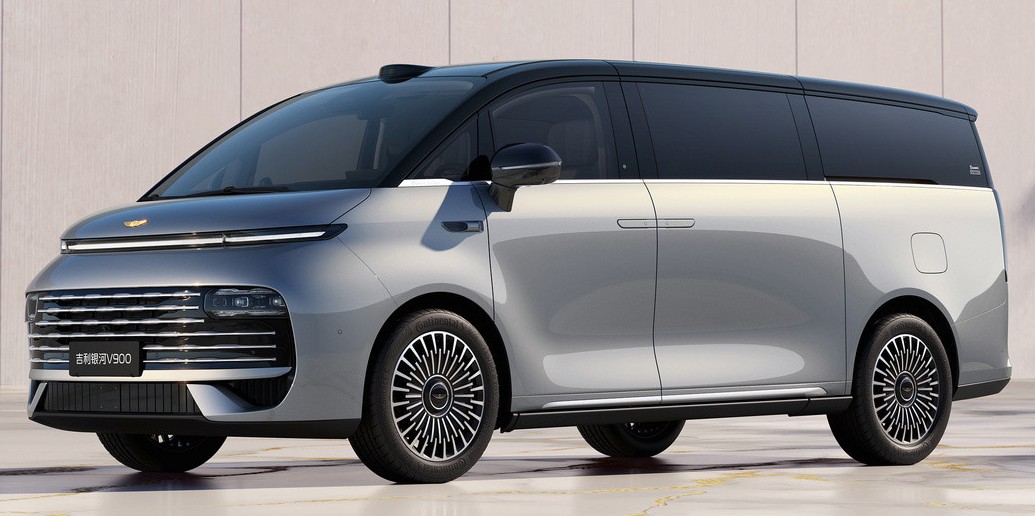 Минивэн Geely Galaxy V900 экстерьер вид второй