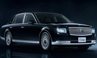Седан Toyota Century экстерьер вид первый