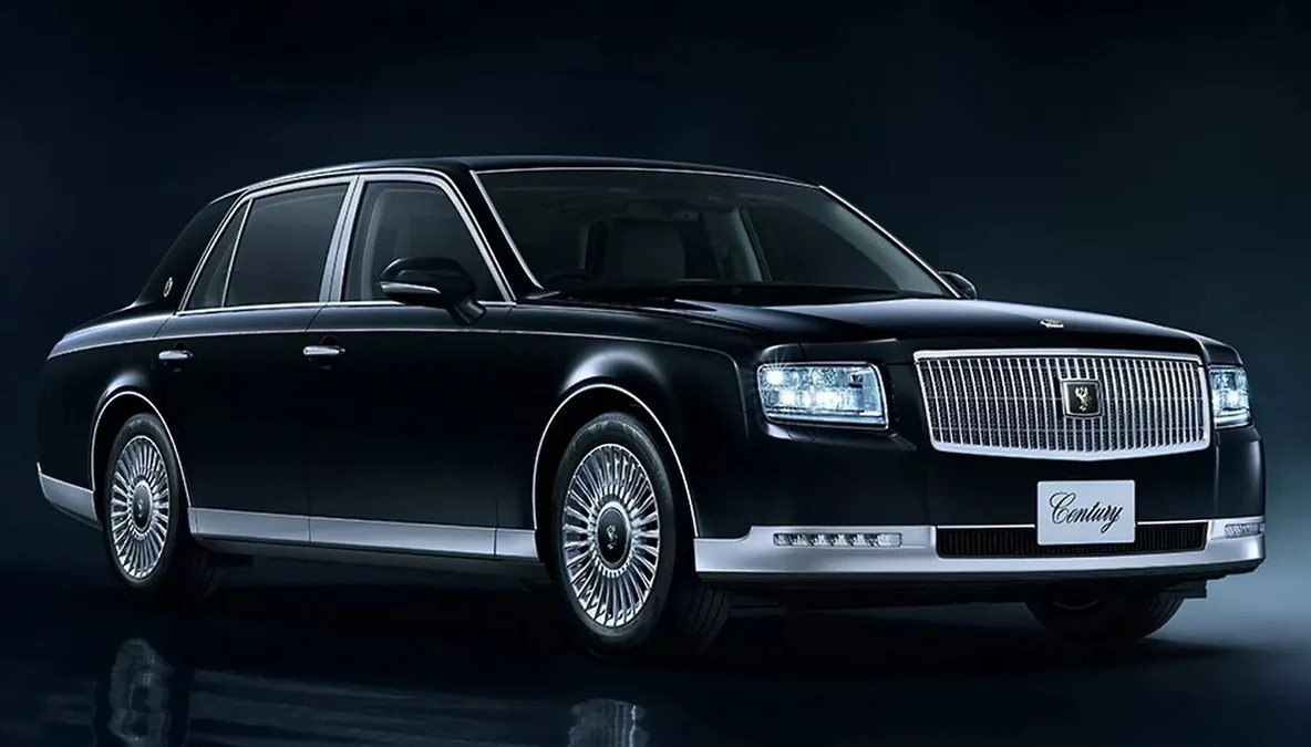 Седан Toyota Century экстерьер вид первый