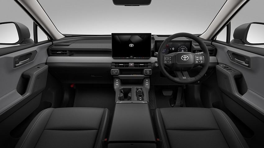 Кроссовер Toyota RAV4 салон вид первый