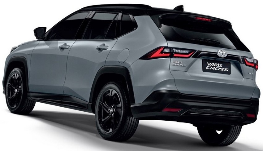 Кроссовер Toyota Yaris Cross Nightshade экстерьер вид третий
