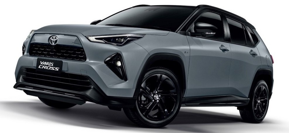 Кроссовер Toyota Yaris Cross Nightshade экстерьер вид четвертый