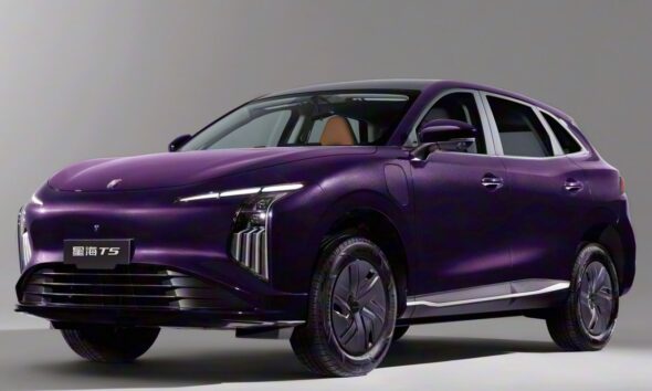 Кроссовер Forthing Xinghai T5 экстерьер вид третий