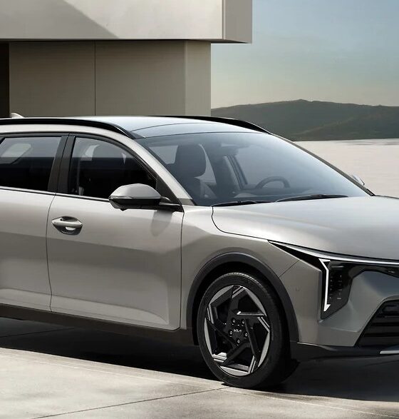 Универсал Kia K4 Sportswagon экстерьер вид третий