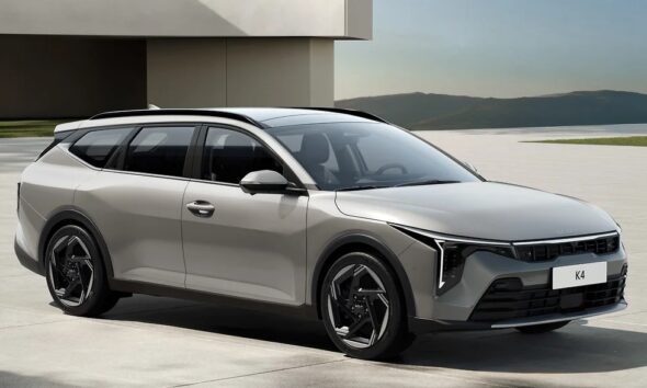 Универсал Kia K4 Sportswagon экстерьер вид третий