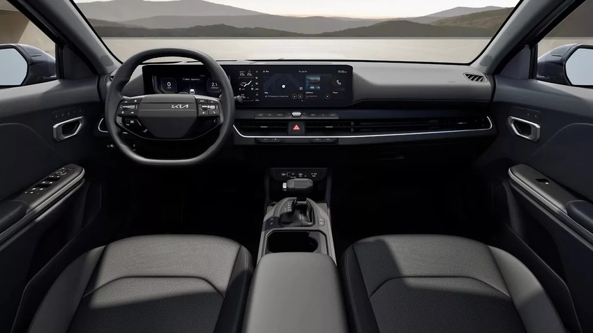 Универсал Kia K4 Sportswagon салон вид первый