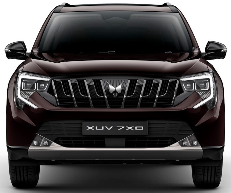 Кроссовер Mahindra XUV 7XO экстерьер вид второй