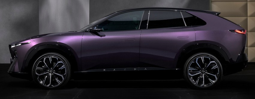 Кроссовер Mazda CX-6e экстерьер вид первый