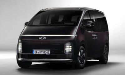 Mинивэн Hyundai Staria Electric экстерьер вид первый